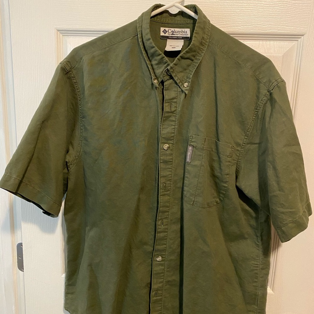 Columbia short-sleeve button-down shirt